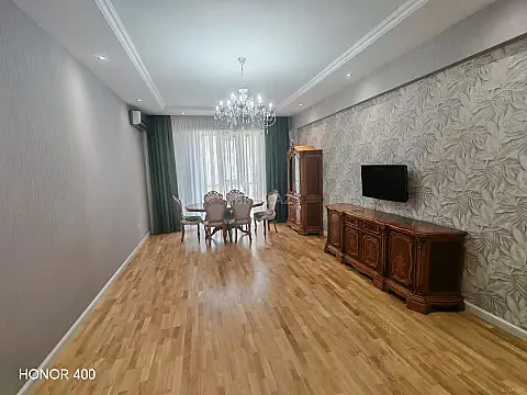 Satılır 3 otaqlı mənzil 120 m² — Bakı, Bayıl 3 otaq 120.00 m²