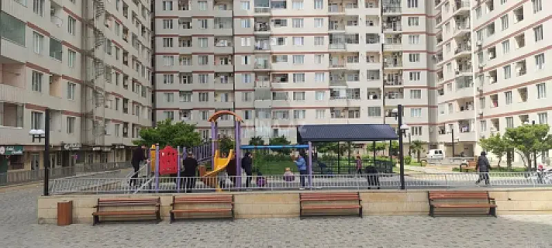 Satılır 3 otaqlı mənzil 125 m² — Bakı 3 otaq 125.00 m²