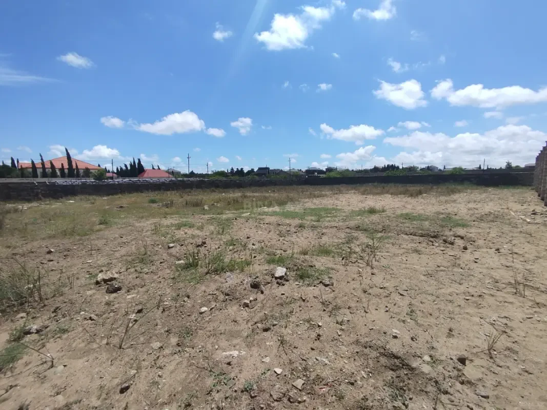 Satılır torpaq sahəsi 12 m²