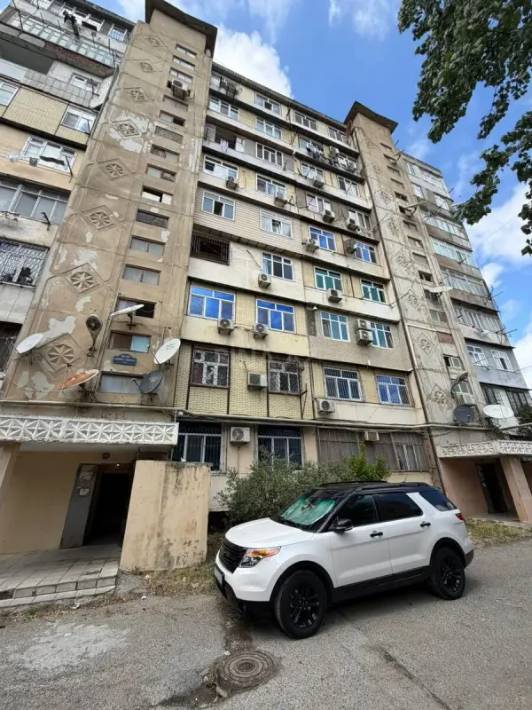 Satılır 2 otaqlı mənzil 45 m²
