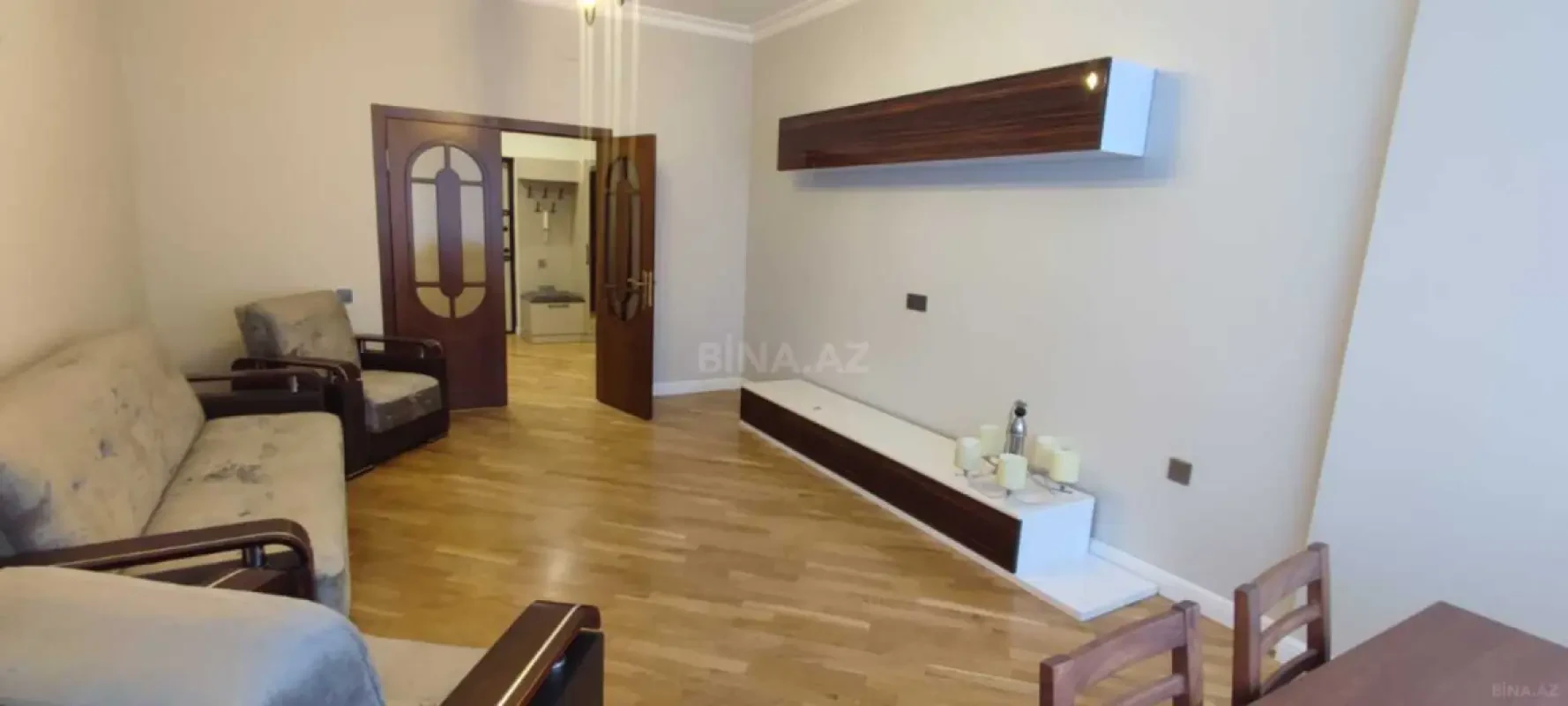 Satılır 2 otaqlı mənzil 90 m²