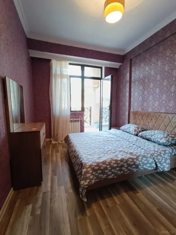 Kirayə verilir 2 otaqlı mənzil 60 m²