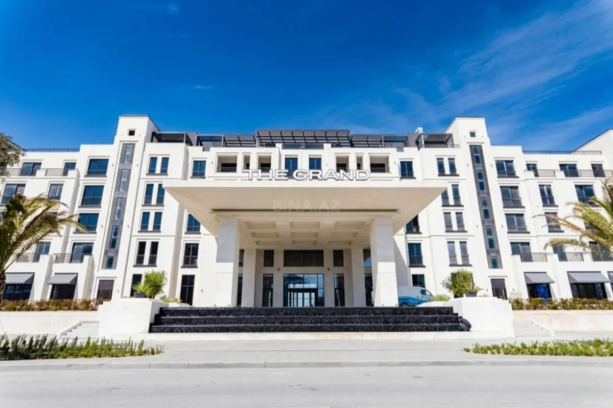 Satılır 2 otaqlı mənzil 76 m²