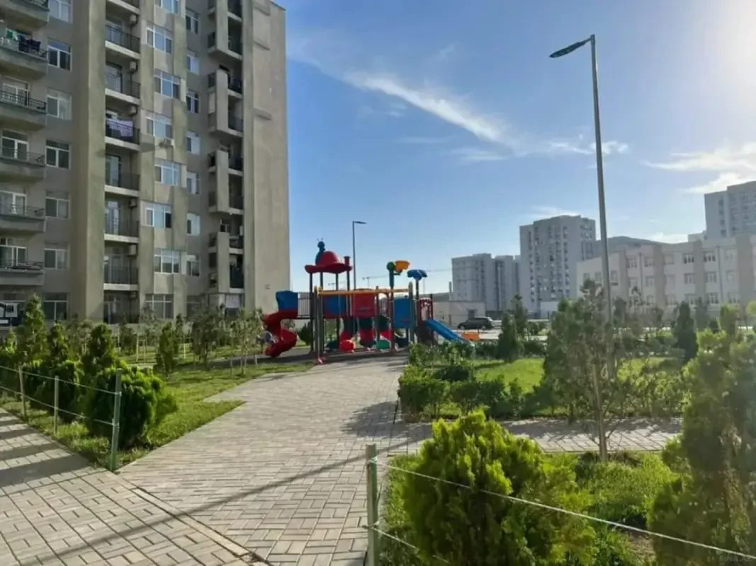 Satılır 3 otaqlı mənzil 65 m²