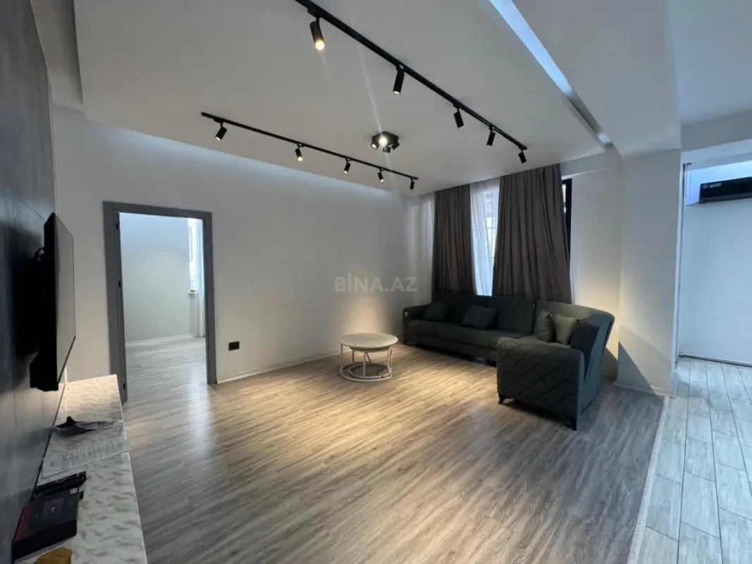 Kirayə verilir 3 otaqlı mənzil 100 m²
