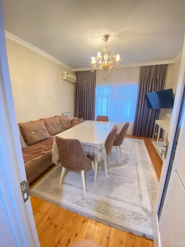 Satılır 3 otaqlı mənzil 90 m²