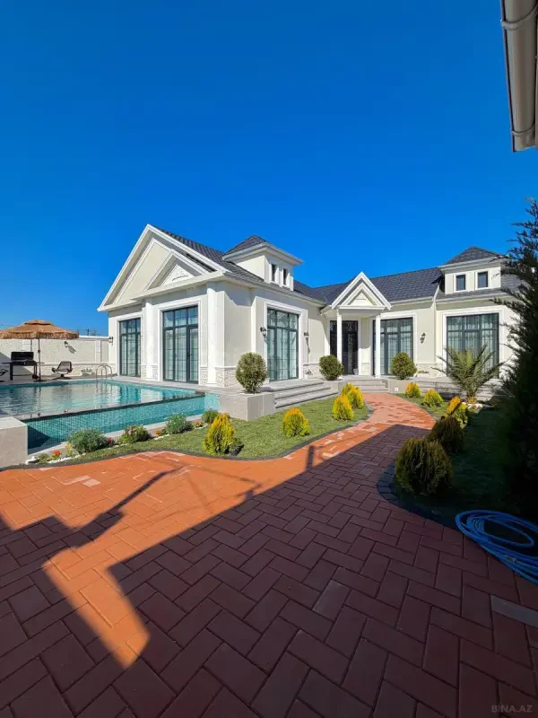 Satılır 4 otaqlı həyət evi 206 m²