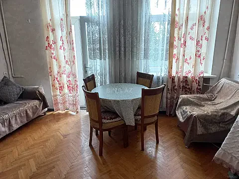 Kirayə verilir 3 otaqlı mənzil 80 m² — Bakı 3 otaq 80.00 m²