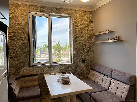 Satılır 4 otaqlı həyət evi 100 m² — Bakı 4 otaq 100.00 m²
