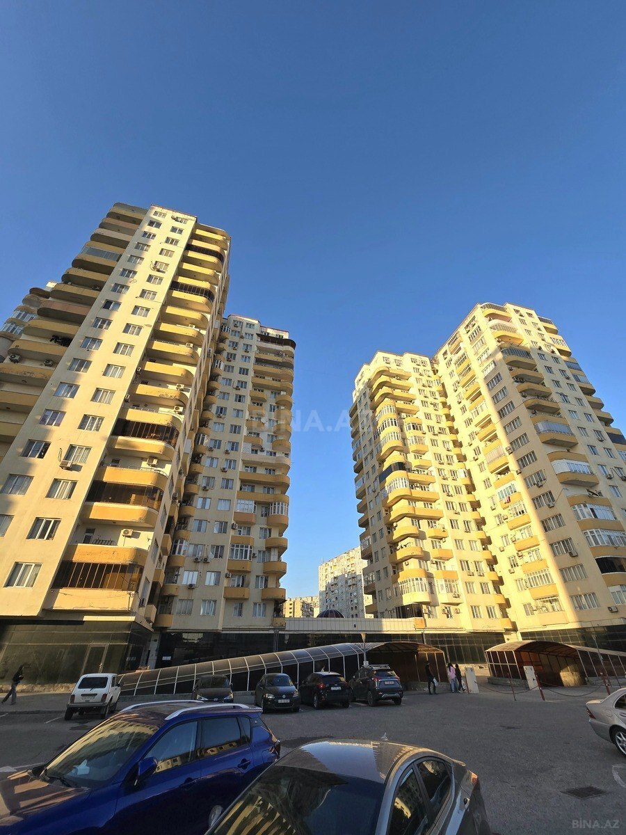 Satılır 2 otaqlı mənzil 70 m²