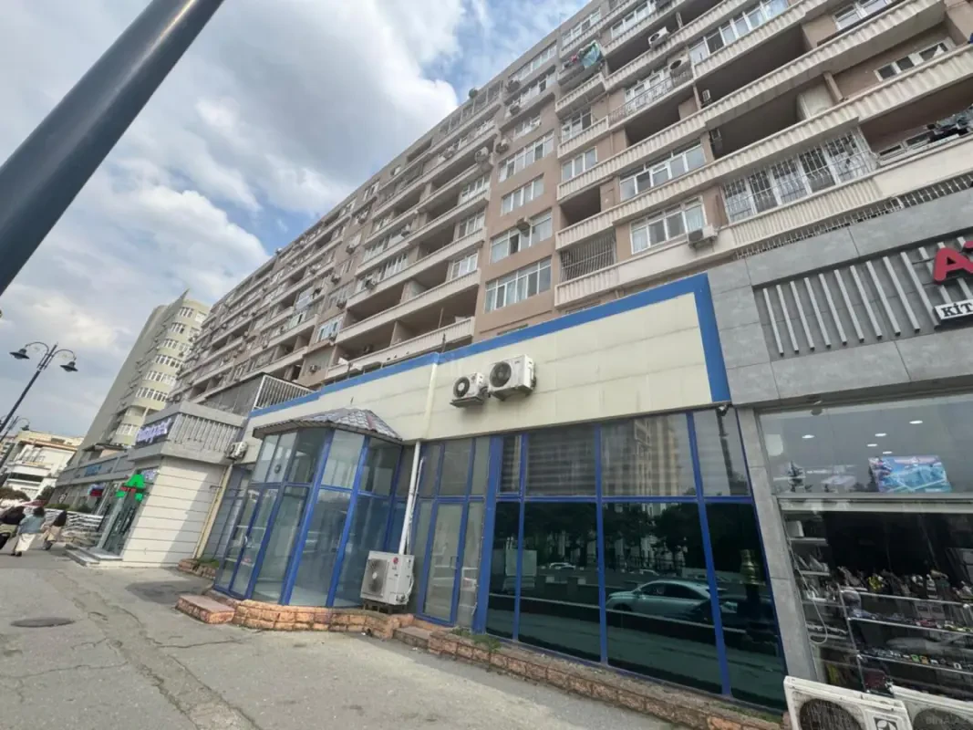 Satılır 2 otaqlı mənzil 42 m²