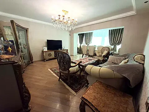 Satılır 4 otaqlı mənzil 110 m² — Bakı 4 otaq 110.00 m²