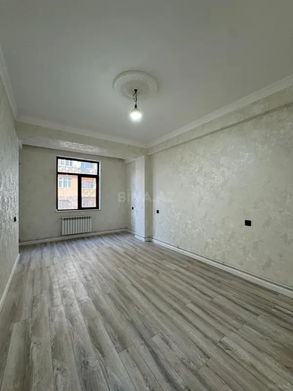 Satılır 2 otaqlı mənzil 57 m²