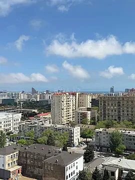 Satılır 4 otaqlı mənzil 205 m² — Bakı 4 otaq 205.00 m²
