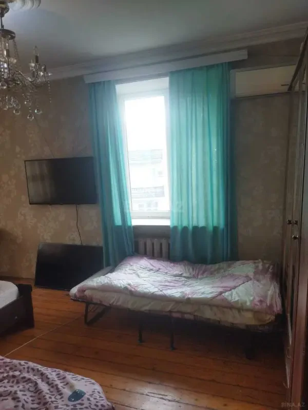 Satılır 1 otaqlı mənzil 35 m²