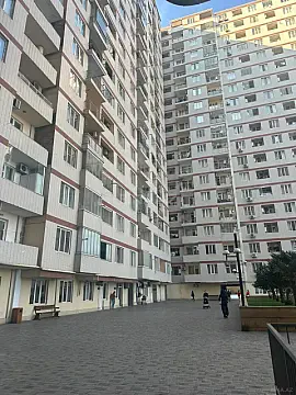 Satılır 4 otaqlı mənzil 158 m² — Bakı 4 otaq 158.00 m²