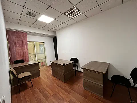 Kirayə verilir 1 otaqlı ofis 16 m² — Bakı 1 otaq 16.00 m²