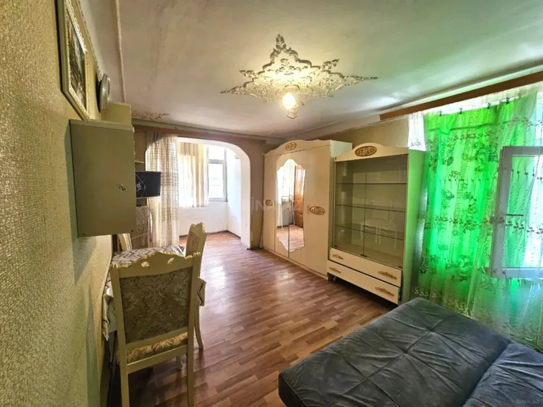 Satılır 1 otaqlı mənzil 33 m²