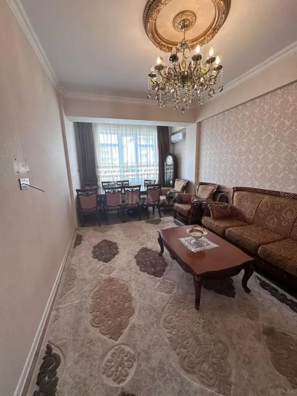 Satılır 2 otaqlı mənzil 85 m²