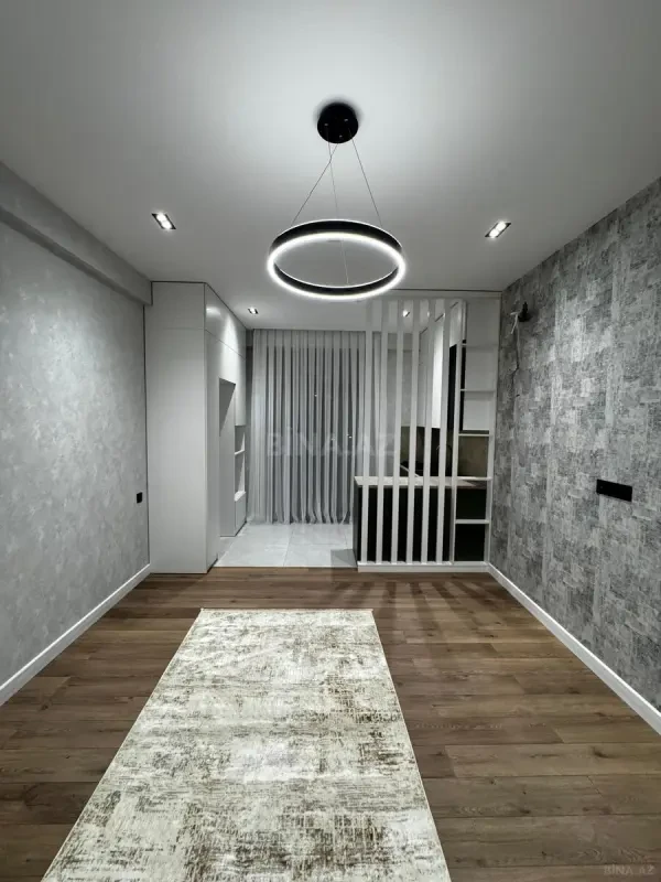 Satılır 2 otaqlı mənzil 61 m²