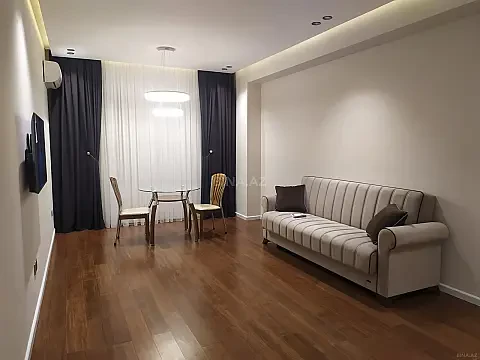 Kirayə verilir 2 otaqlı mənzil 67 m² — Bakı 2 otaq 67.00 m²