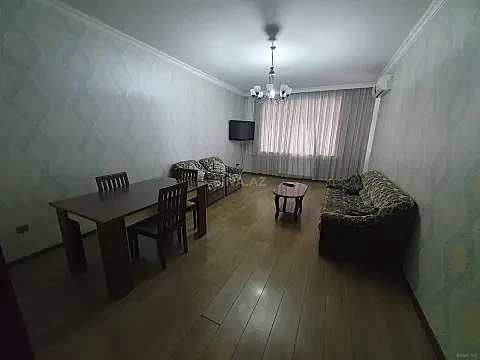 Kirayə verilir 3 otaqlı mənzil 110 m² — Bakı, Nərimanov 3 otaq 110.00 m²
