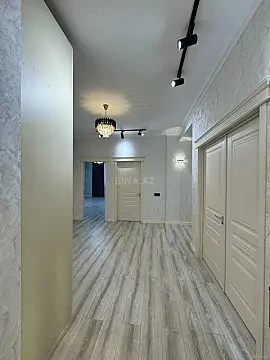 Satılır 3 otaqlı mənzil 145 m² — Bakı, Həzi Aslanov qəs. 3 otaq 145.00 m²