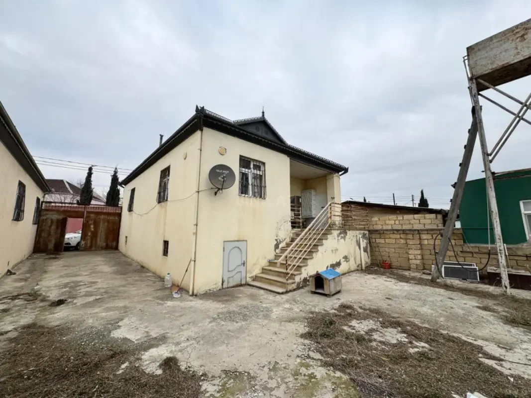 Satılır 3 otaqlı həyət evi 120 m²
