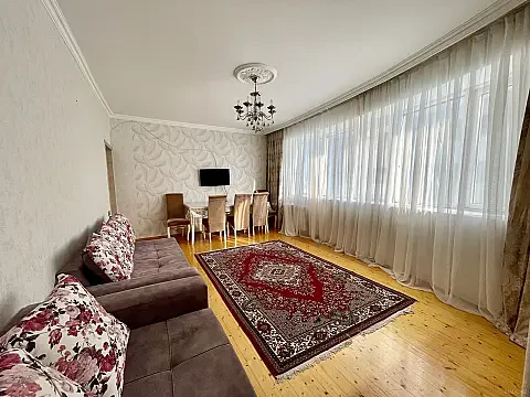Kirayə verilir 2 otaqlı mənzil 82 m² — Bakı, Bakıxanov 2 otaq 82.00 m²