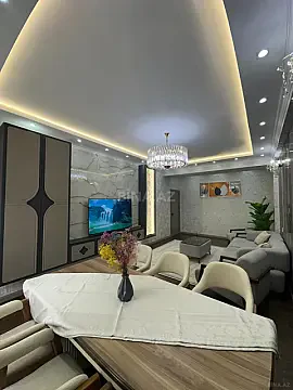 Satılır 3 otaqlı mənzil 129 m² — Bakı 3 otaq 129.00 m²