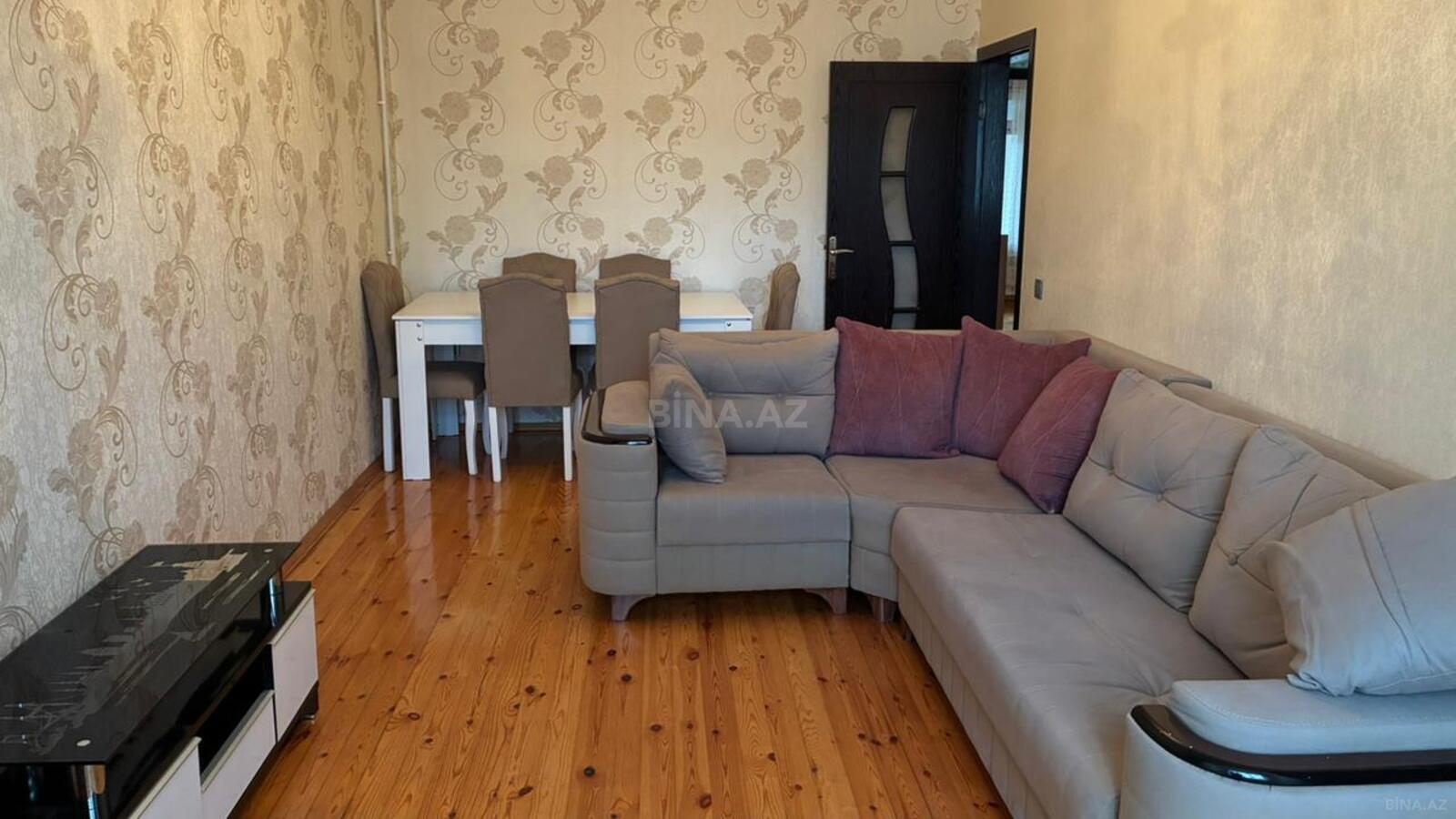 Kirayə verilir 3 otaqlı mənzil 90 m²