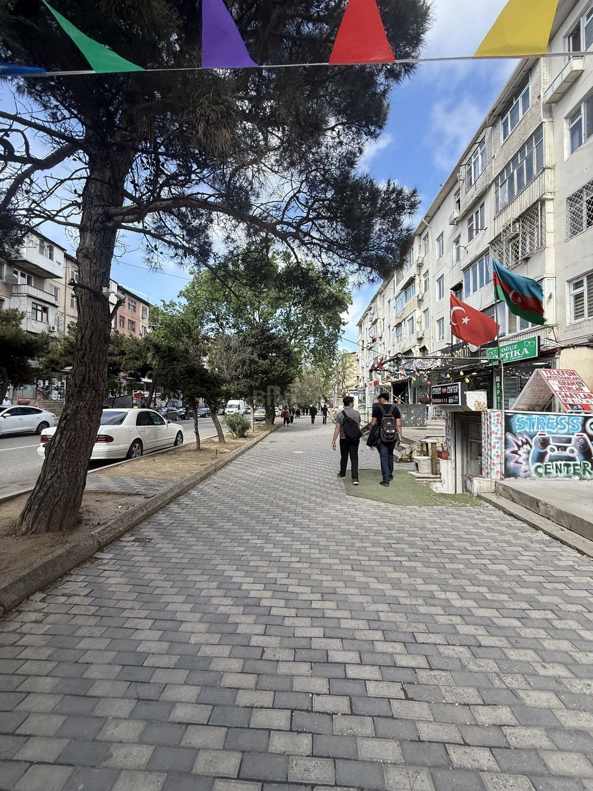 Satılır 1 otaqlı mənzil 33 m²
