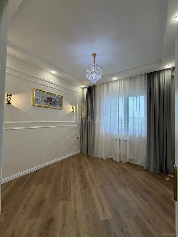 Satılır 3 otaqlı mənzil 95 m²