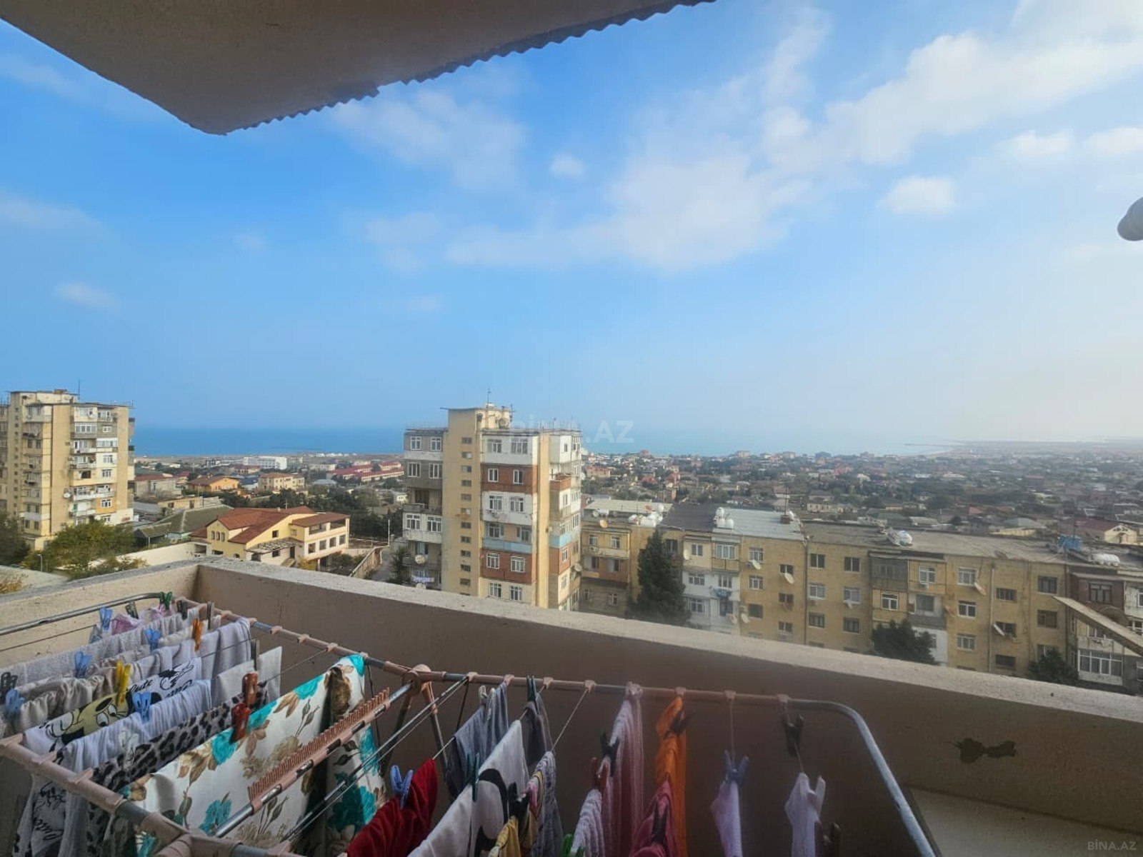 Satılır 3 otaqlı mənzil 90 m²