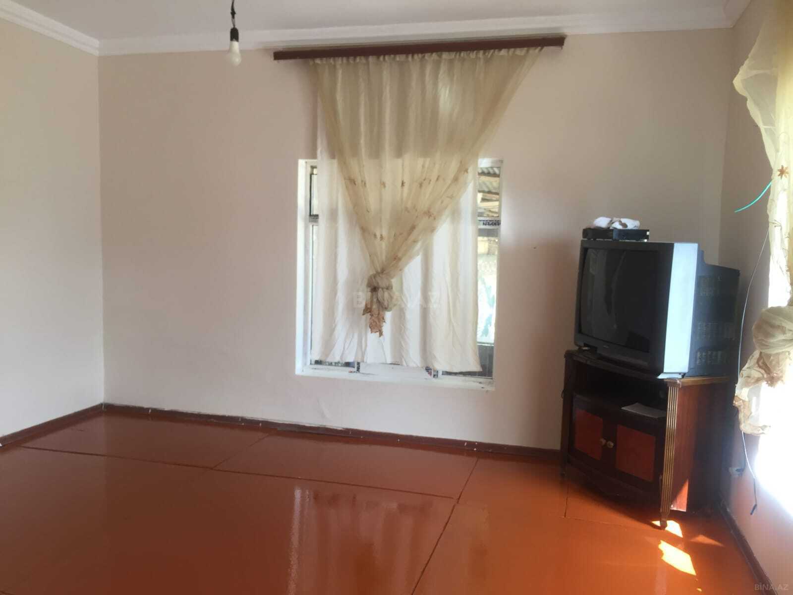 Kirayə verilir 2 otaqlı həyət evi 50 m²