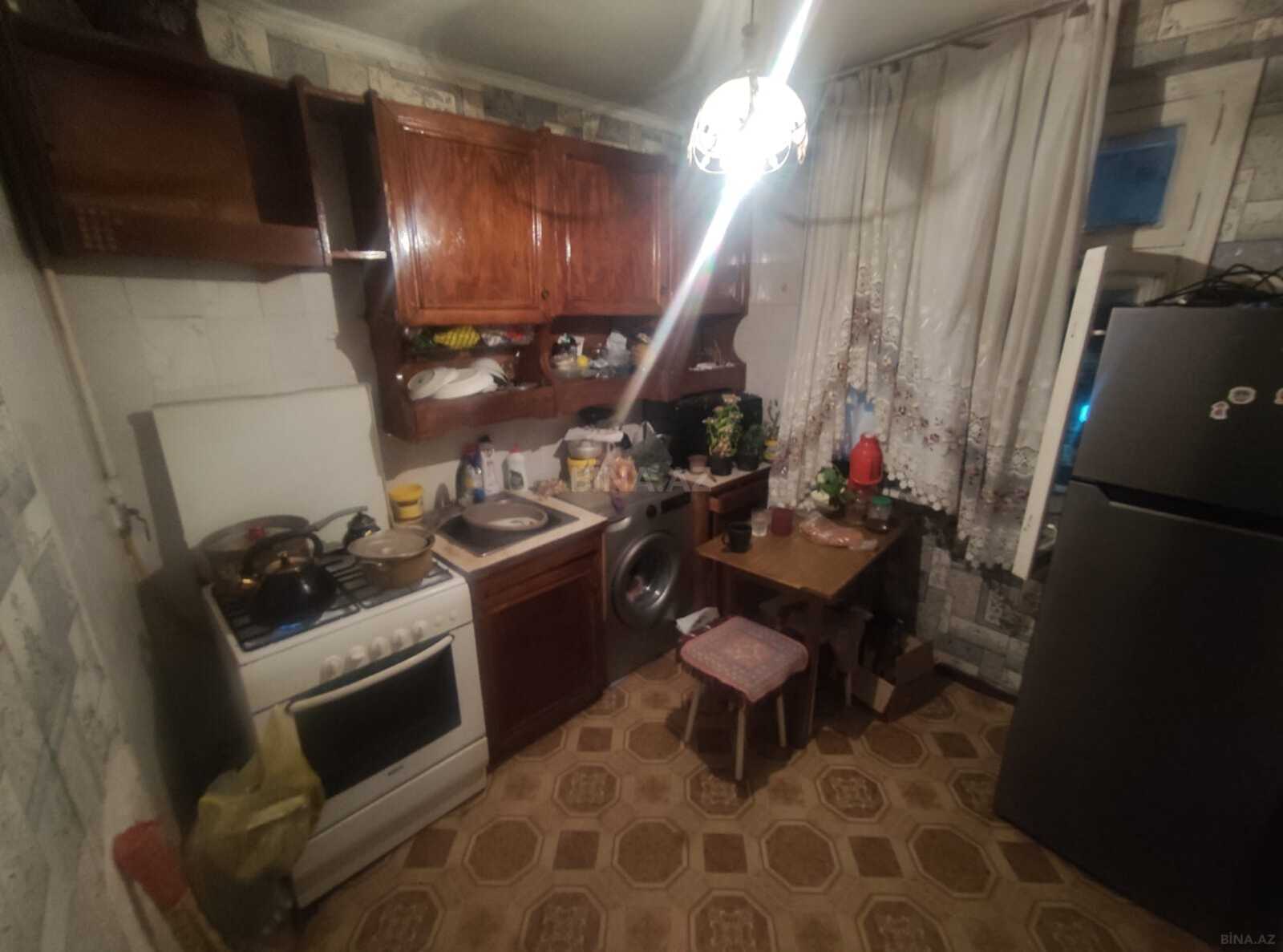 Satılır 1 otaqlı mənzil 35 m²