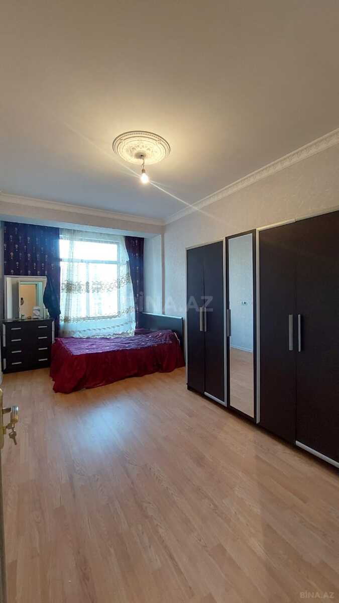 Satılır 3 otaqlı mənzil 68 m²