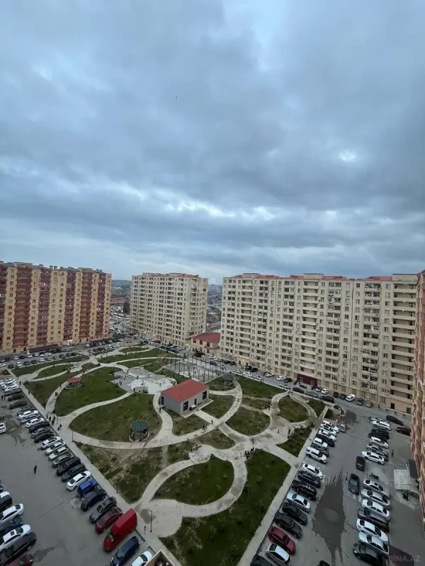 Satılır 2 otaqlı mənzil 74 m²
