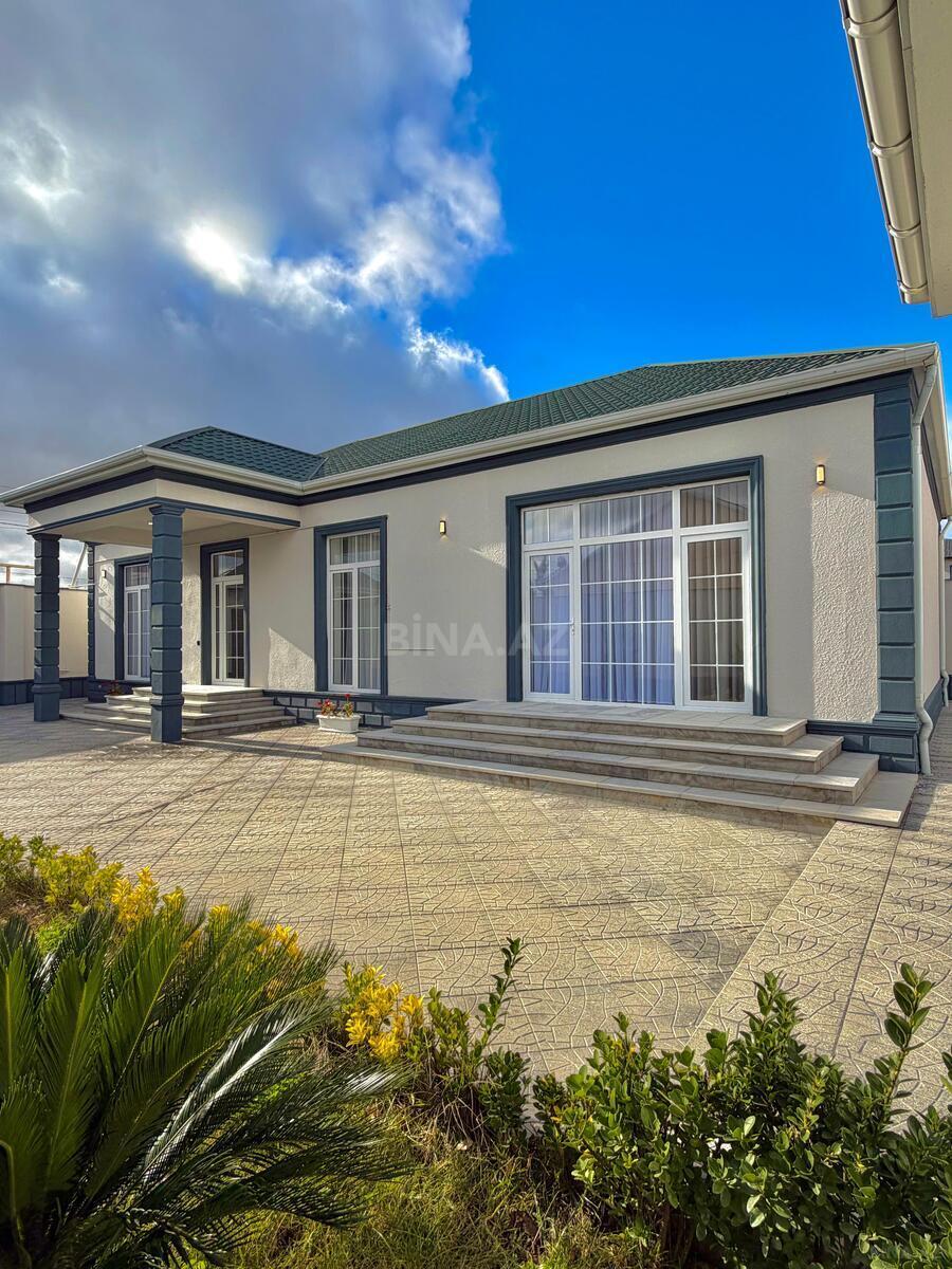 Satılır 4 otaqlı həyət evi 180 m²