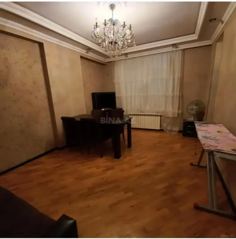 Kirayə verilir 2 otaqlı mənzil 55 m²