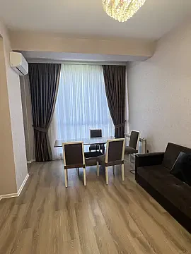 Kirayə verilir 2 otaqlı mənzil 70 m² — Bakı 2 otaq 70.00 m²