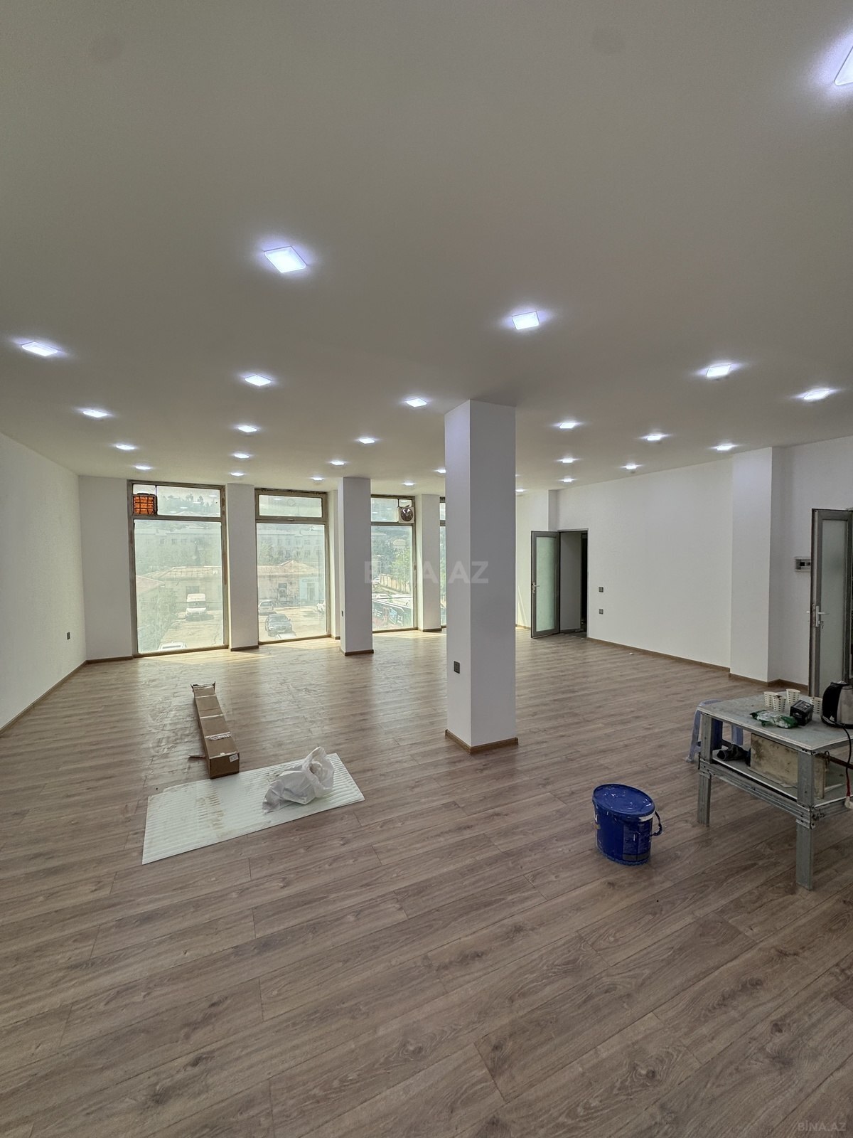 Kirayə verilir obyekt 150 m²
