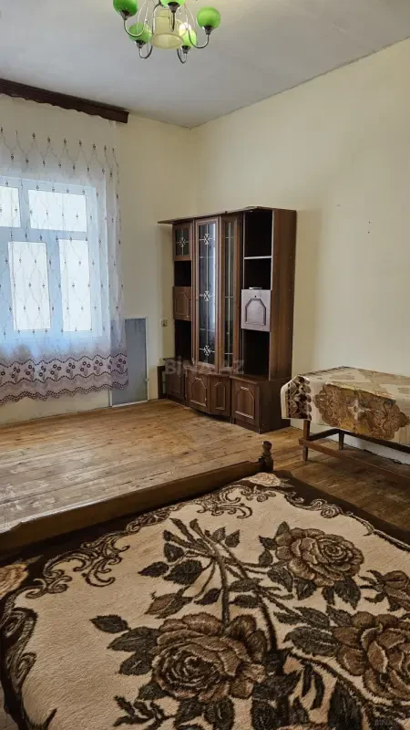 Kirayə verilir 1 otaqlı həyət evi 40 m²
