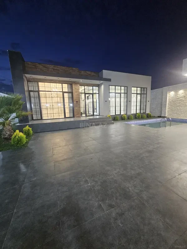 Satılır 4 otaqlı həyət evi 180 m²