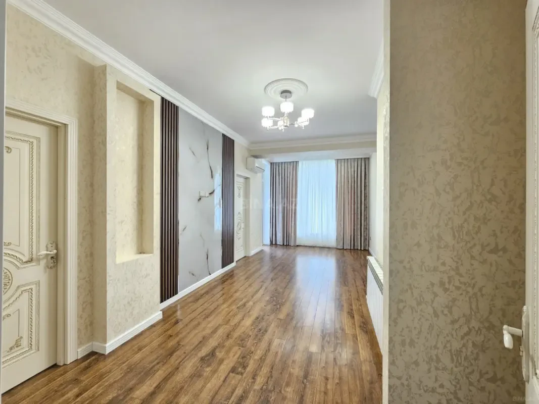 Satılır 3 otaqlı mənzil 100 m²