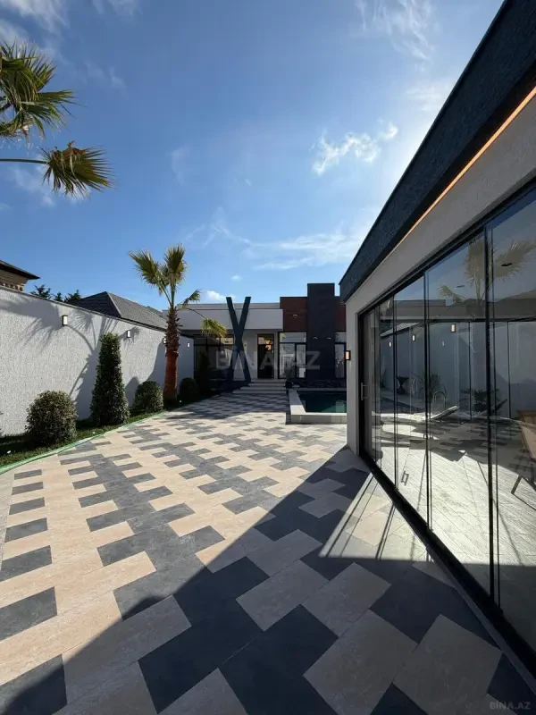 Satılır 5 otaqlı həyət evi 200 m²
