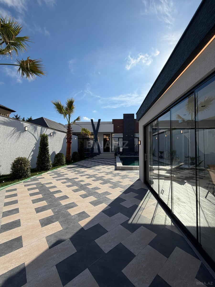 Satılır 5 otaqlı həyət evi 200 m²