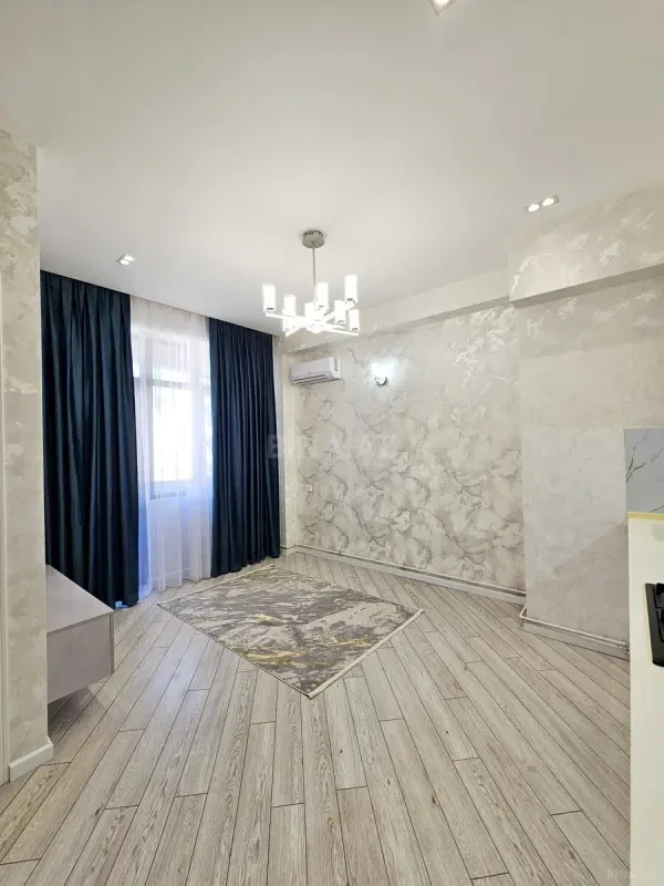 Satılır 3 otaqlı mənzil 56 m²