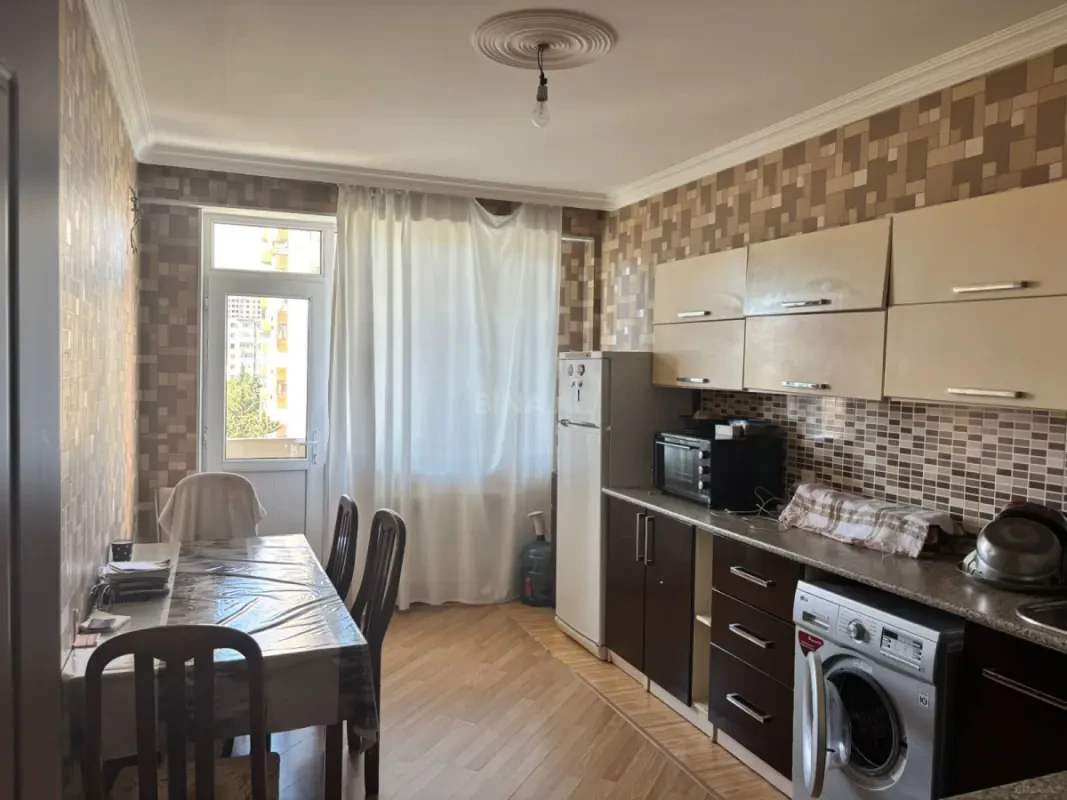 Kirayə verilir 3 otaqlı mənzil 85 m²
