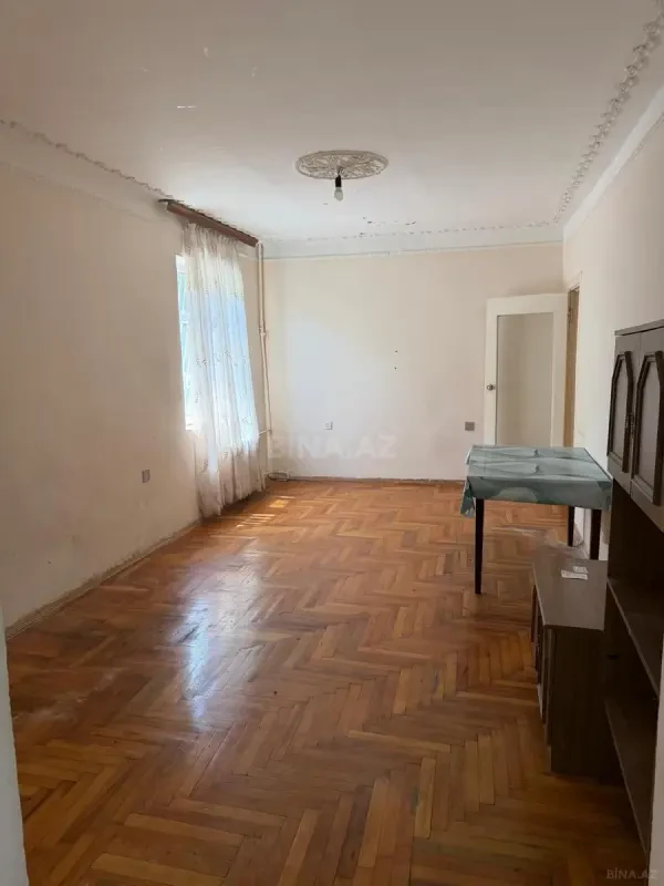 Kirayə verilir 2 otaqlı mənzil 50 m²